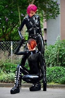 Red hair and rubber